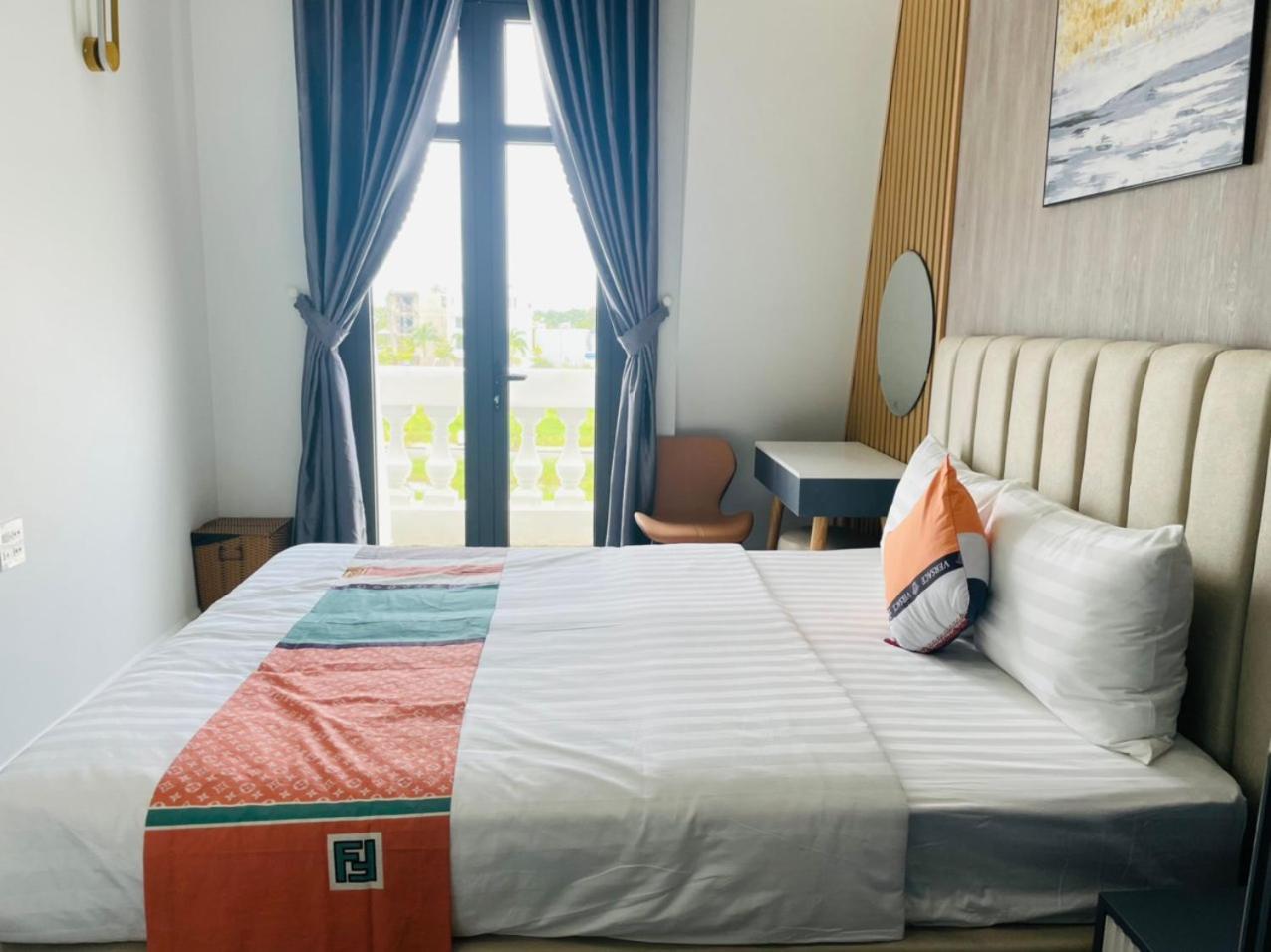Cà Mau Khach San The One Hotel 1 מראה חיצוני תמונה